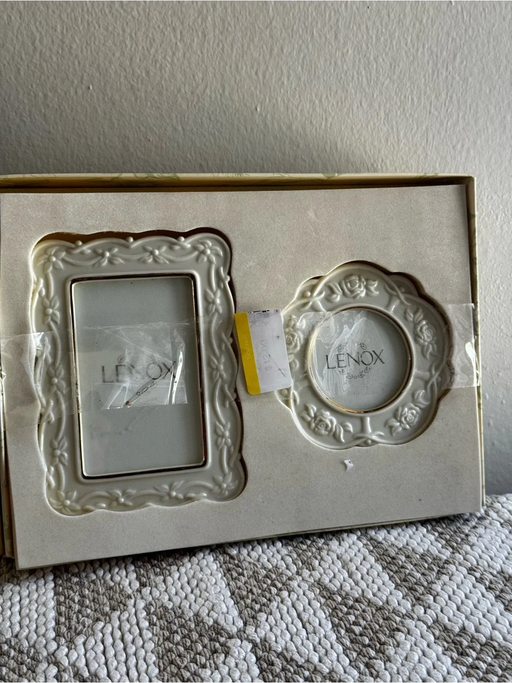 Lenox set of two porcelain gold trim picture frames NEW